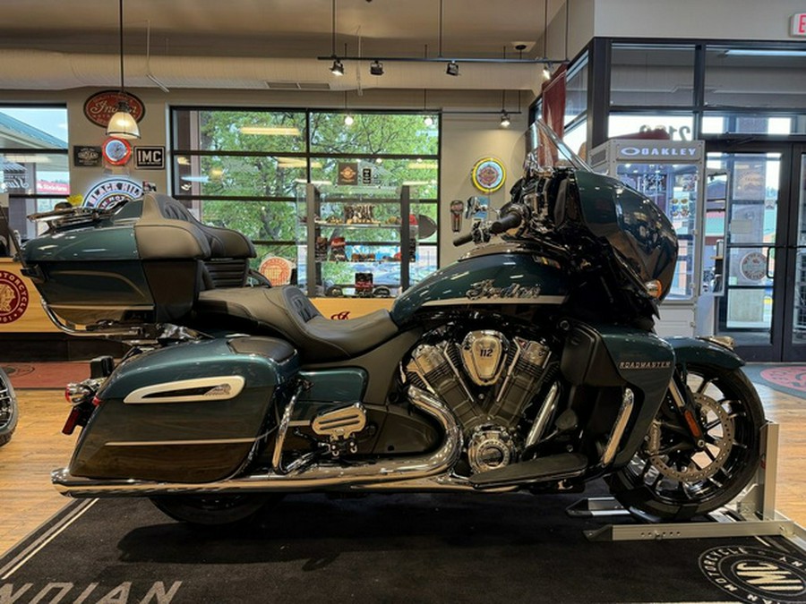 2026 Indian Roadmaster PowerPlus Limited 112 w/PowerBand A Cascade Green with Black Me
