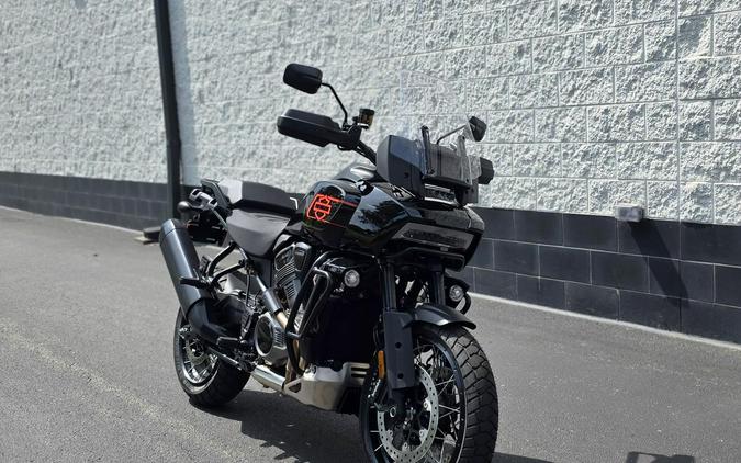 2026 Harley-Davidson® Pan America® 1250 Special Vivid Black Black Laced Wheels + ADR