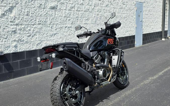 2026 Harley-Davidson® Pan America® 1250 Special Vivid Black Black Laced Wheels + ADR