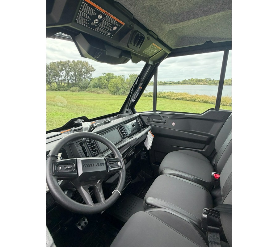 2027 Can-Am Defender XU XT CAB HD10