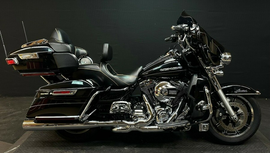 Harley-Davidson Electra Glide Ultra Limited 2014 FLHTK BLACK