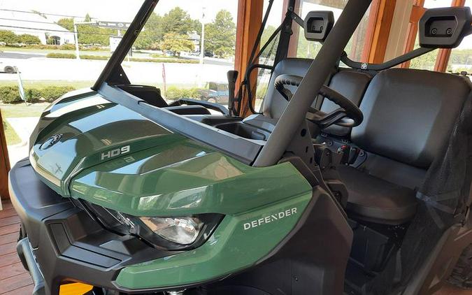 2025 Can-Am® Defender DPS HD9 Compass Green