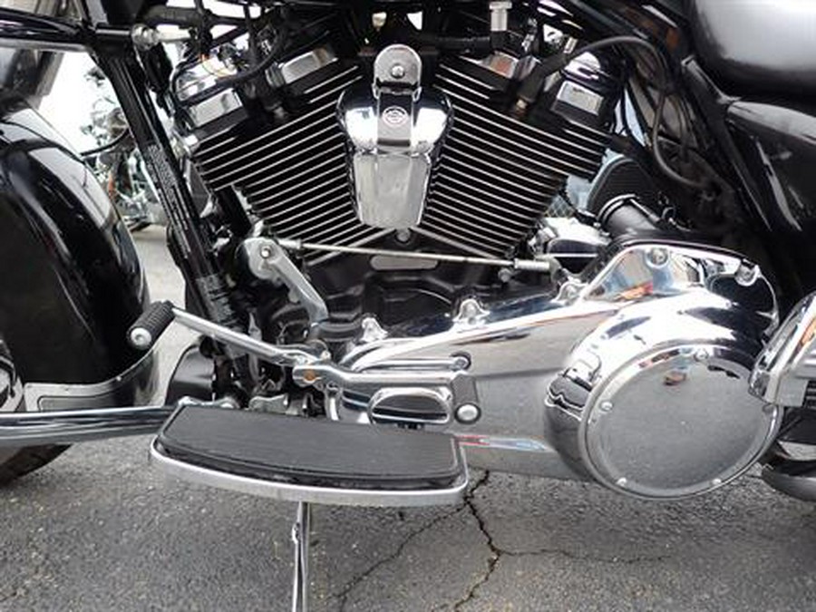 2017 Harley-Davidson Road King®