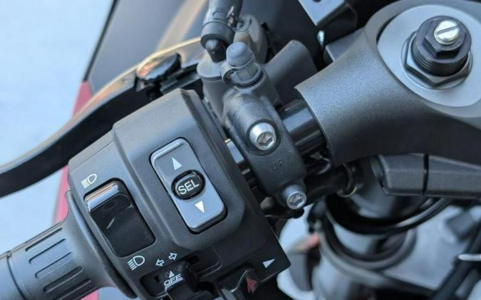 2025 Kawasaki Ninja® ZX™-14R ABS