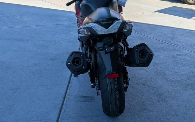 2025 Kawasaki Ninja® ZX™-14R ABS