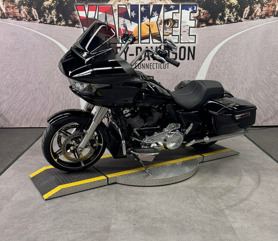 2024 FLTRX Road Glide®