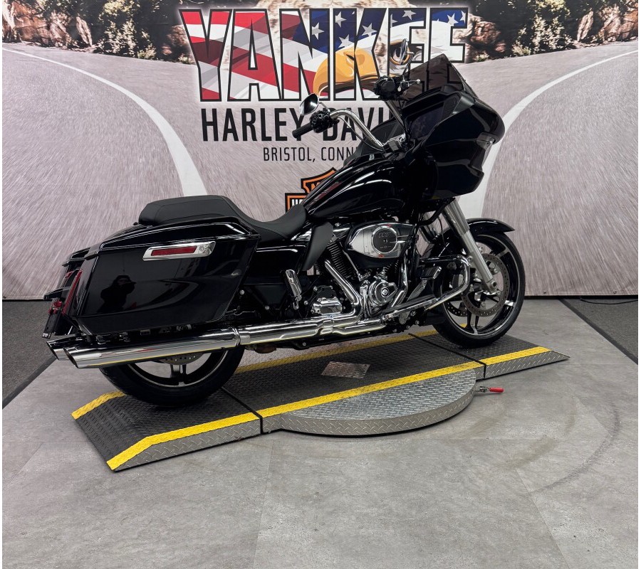 2024 FLTRX Road Glide®