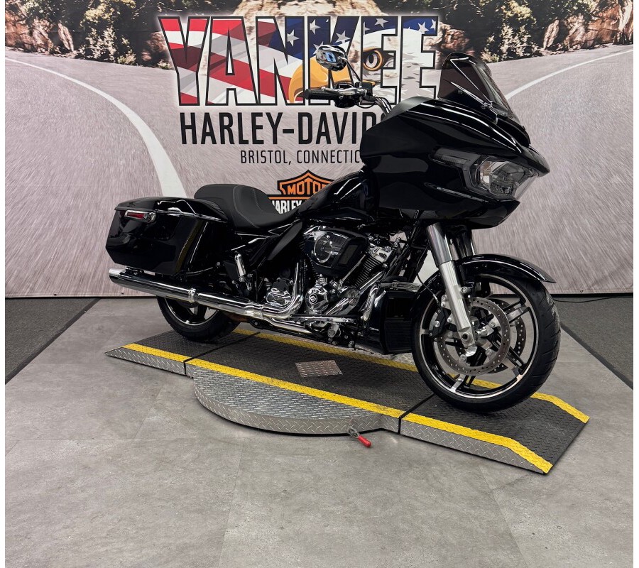 2024 FLTRX Road Glide®