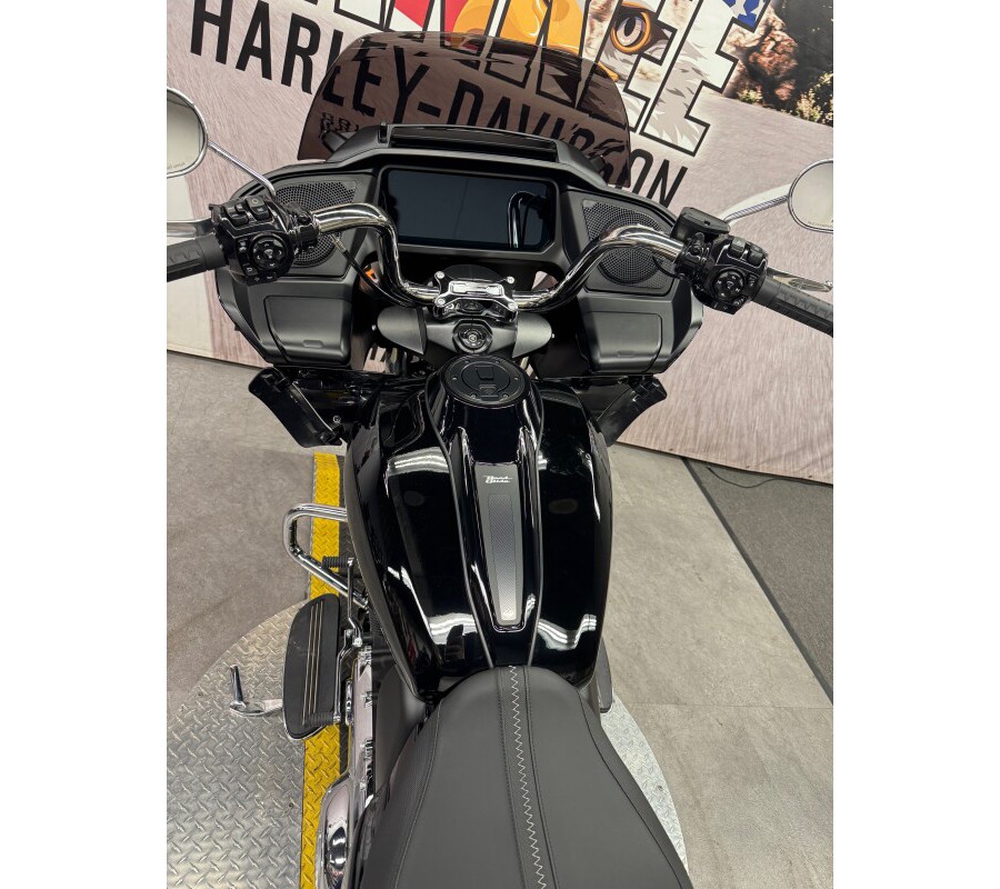 2024 FLTRX Road Glide®