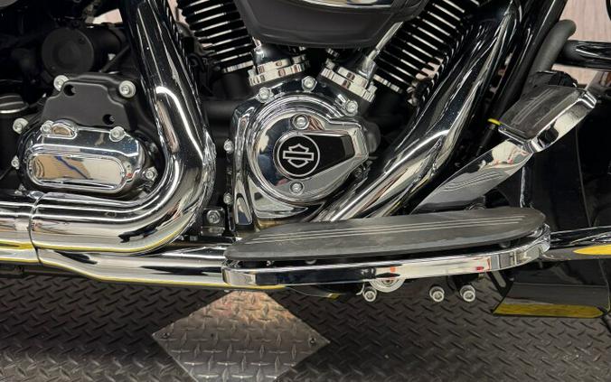 2024 FLTRX Road Glide®