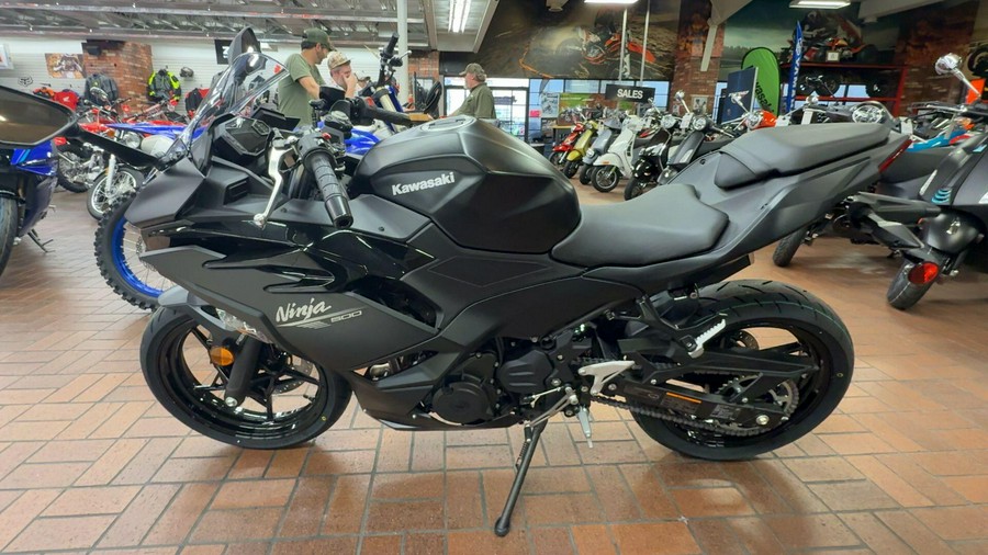 2026 Kawasaki NINJA 500 ABS
