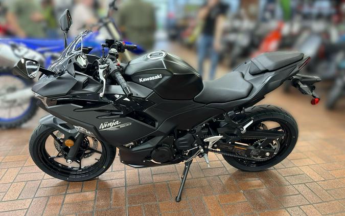 2026 Kawasaki NINJA 500 ABS