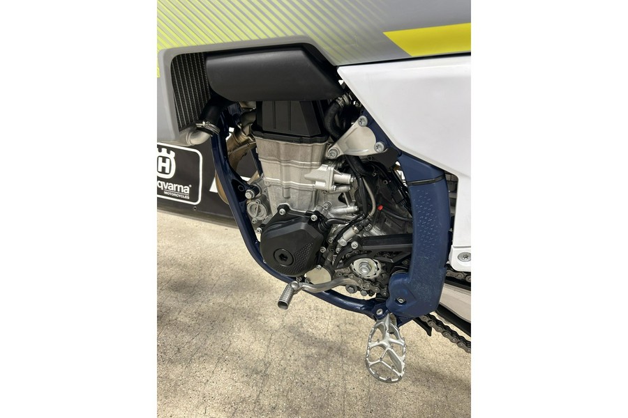 2024 FC 450 - Husqvarna Motorcycles