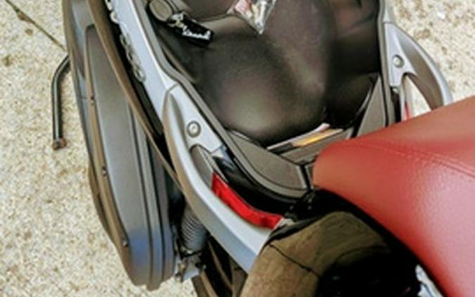 2013 Piaggio BV 350