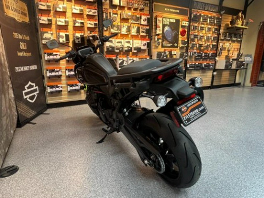 2026 Harley-Davidson Pan America® 1250 ST