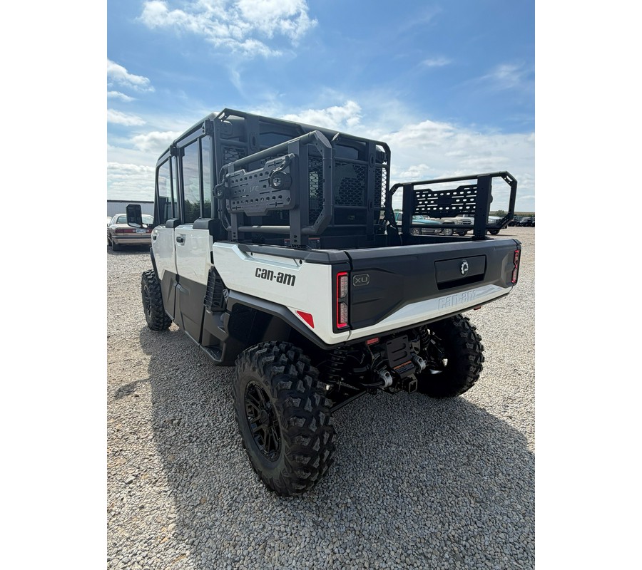 2027 Can-Am Defender XU MAX Limited HD11