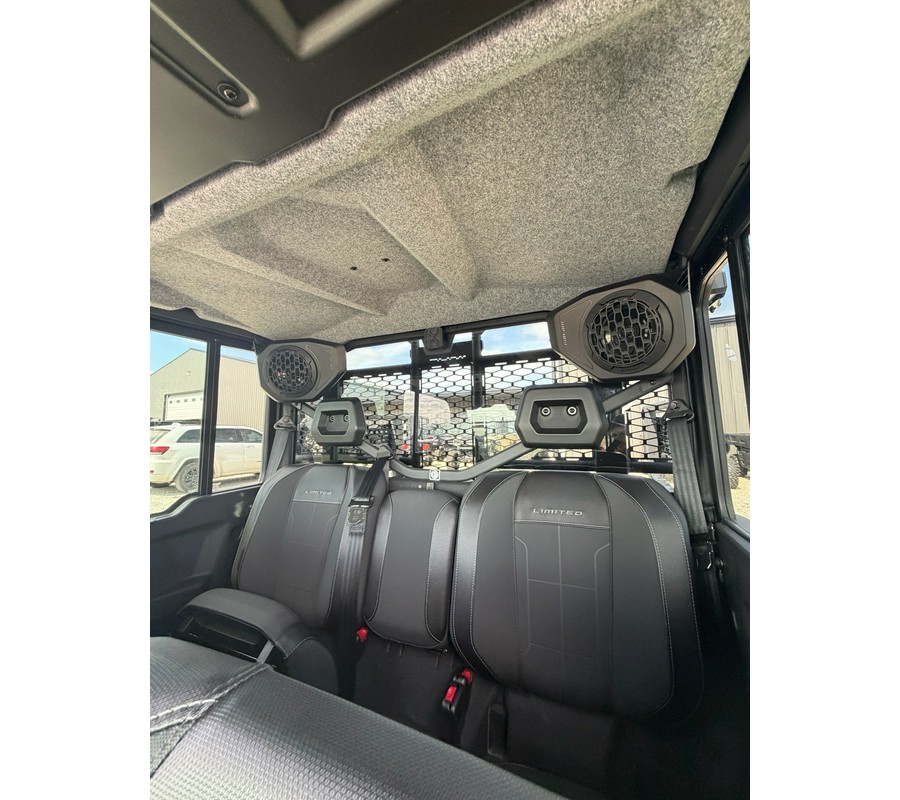 2027 Can-Am Defender XU MAX Limited HD11