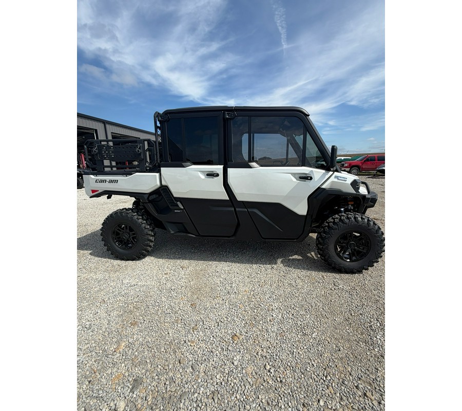 2027 Can-Am Defender XU MAX Limited HD11