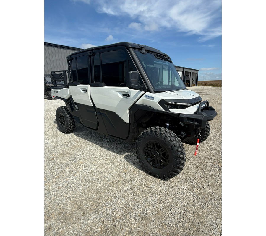 2027 Can-Am Defender XU MAX Limited HD11