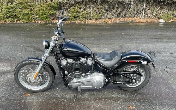 2020 Harley-Davidson Softail Standard Review (11 Fast Facts)