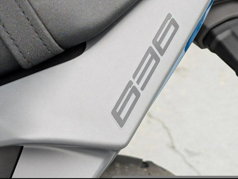 2025 Kawasaki Ninja® ZX™-6R