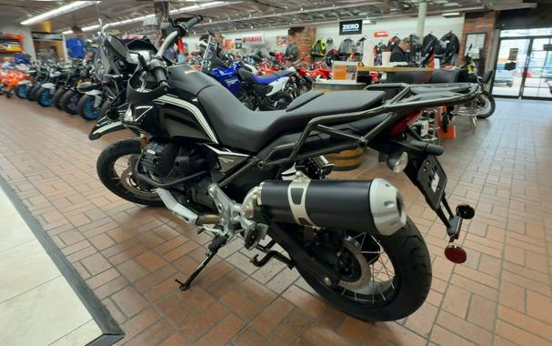 2023 MOTO GUZZI V85 TT ADVENTURE GUARDIA D'ONORE