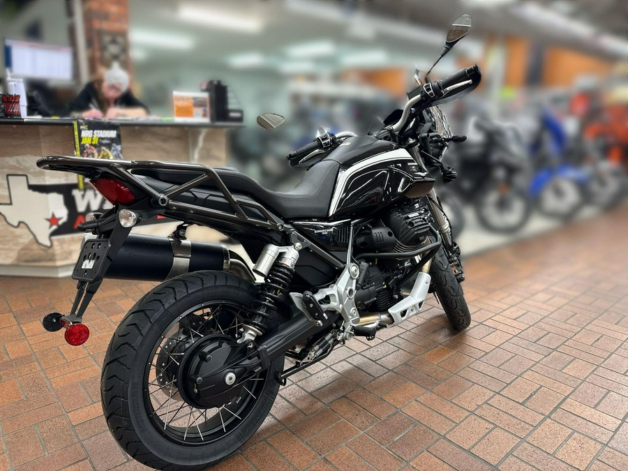 2023 MOTO GUZZI V85 TT ADVENTURE GUARDIA D'ONORE