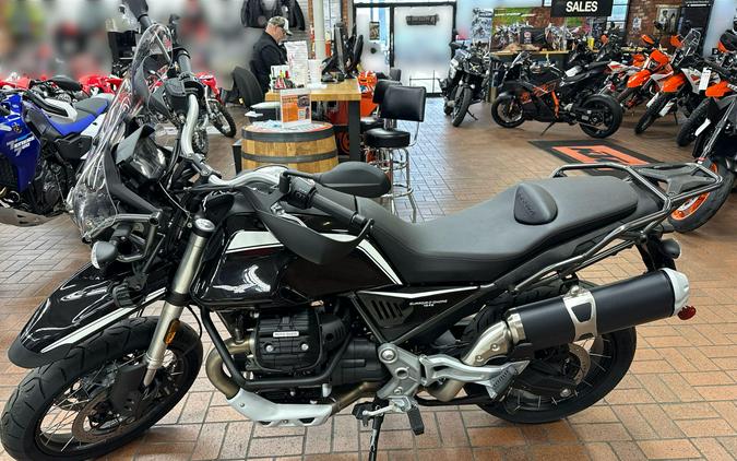 2023 MOTO GUZZI V85 TT ADVENTURE GUARDIA D'ONORE