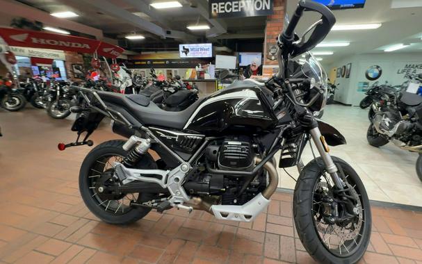 2023 MOTO GUZZI V85 TT ADVENTURE GUARDIA D'ONORE
