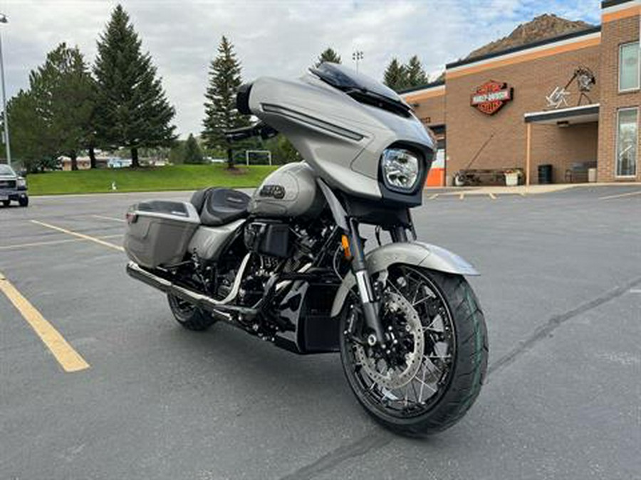 2023 Harley-Davidson CVO™ Street Glide®