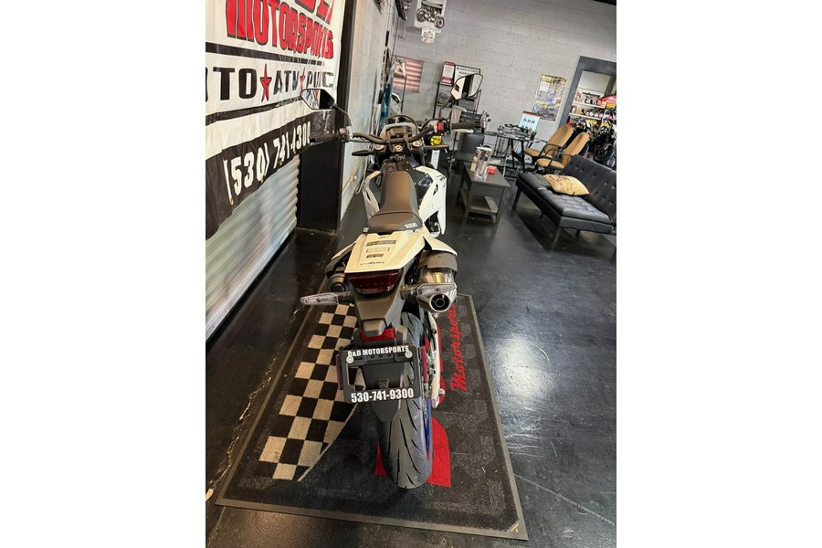 2025 Suzuki DR-Z 4SM