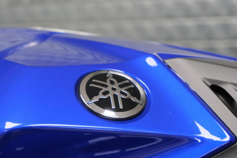 2026 YAMAHA YZFR1