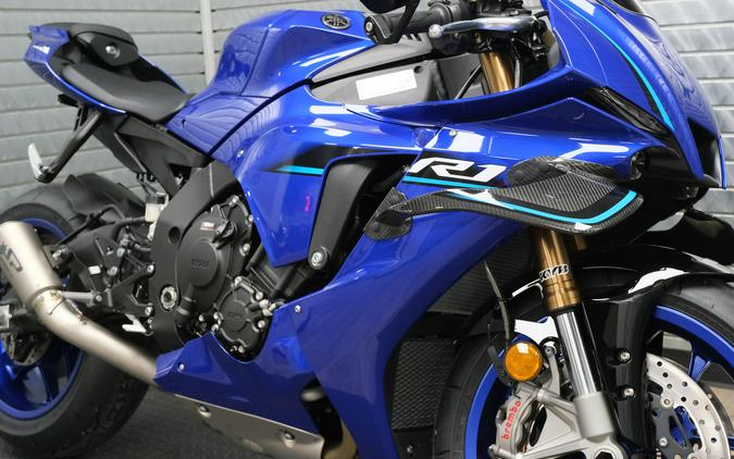 2026 YAMAHA YZFR1
