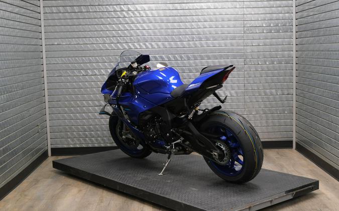 2026 YAMAHA YZFR1