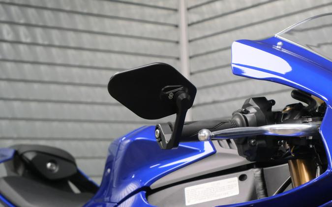 2026 YAMAHA YZFR1