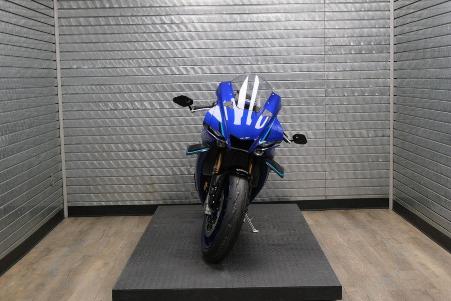 2026 YAMAHA YZFR1