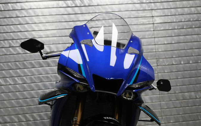 2026 YAMAHA YZFR1