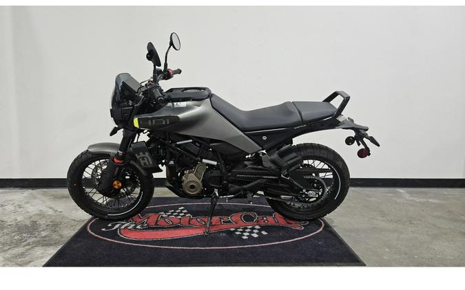 2024 Husqvarna Motorcycles SVARTPILEN 401