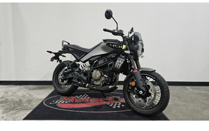 2024 Husqvarna Motorcycles SVARTPILEN 401