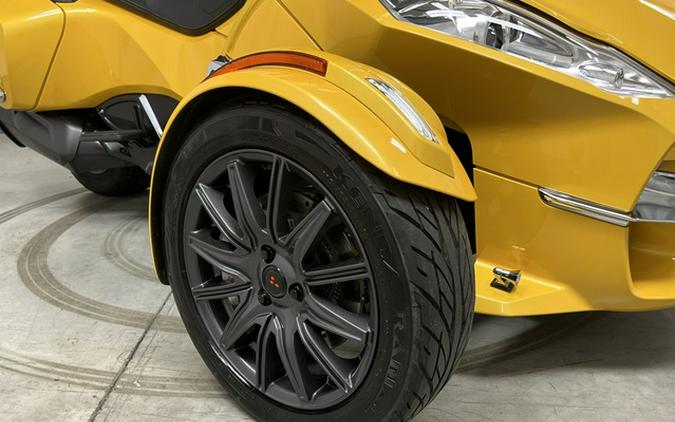 2013 Can-Am Spyder RT-S - SM5