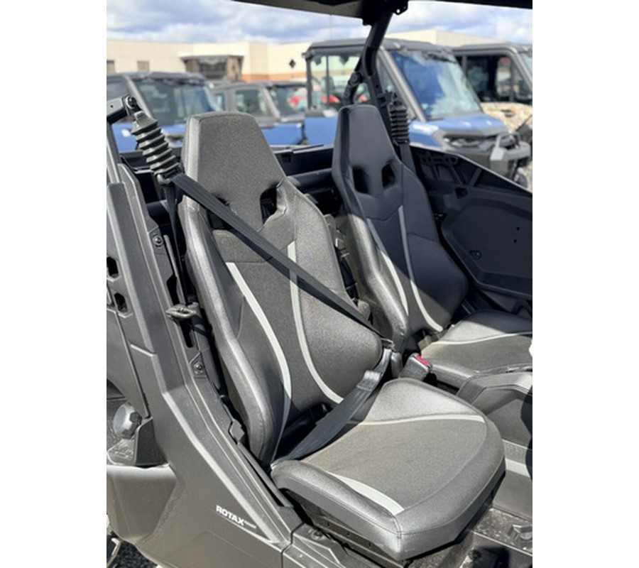 2026 Can-Am Commander XT 700