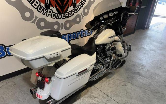 2015 Harley-Davidson® FLHXS - Street Glide® Special