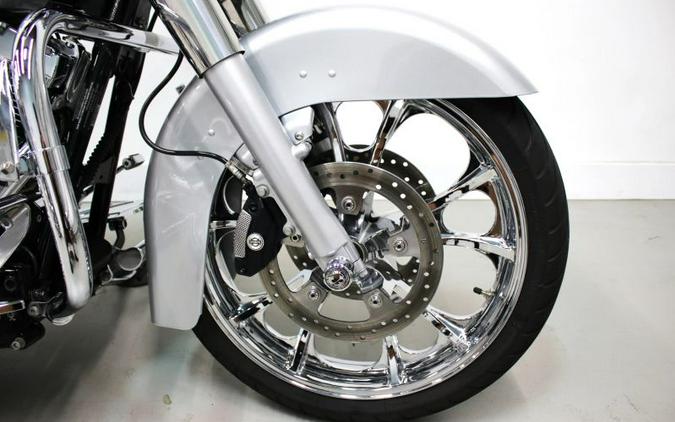 2010 Harley Davidson Street Glide FLHX