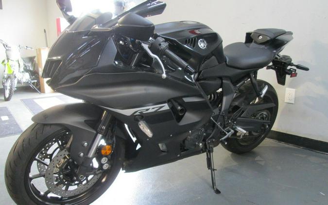2024 Yamaha YZF-R7