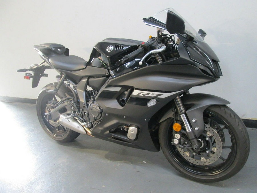 2024 Yamaha YZF-R7
