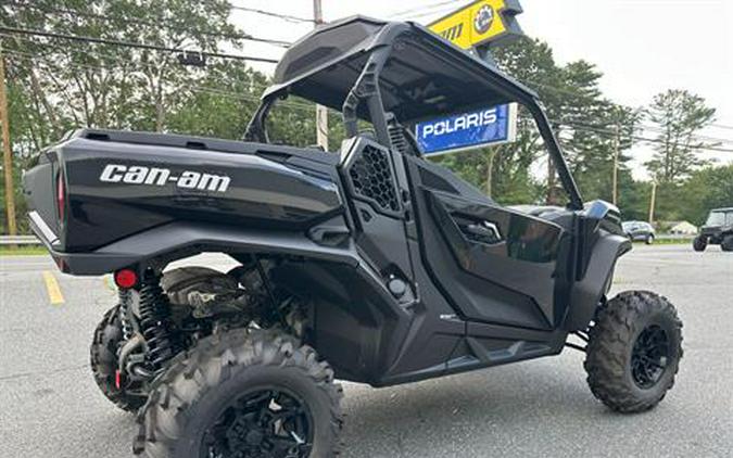 2023 Can-Am Commander XT 700