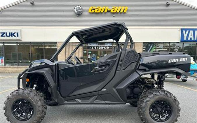 2023 Can-Am Commander XT 700