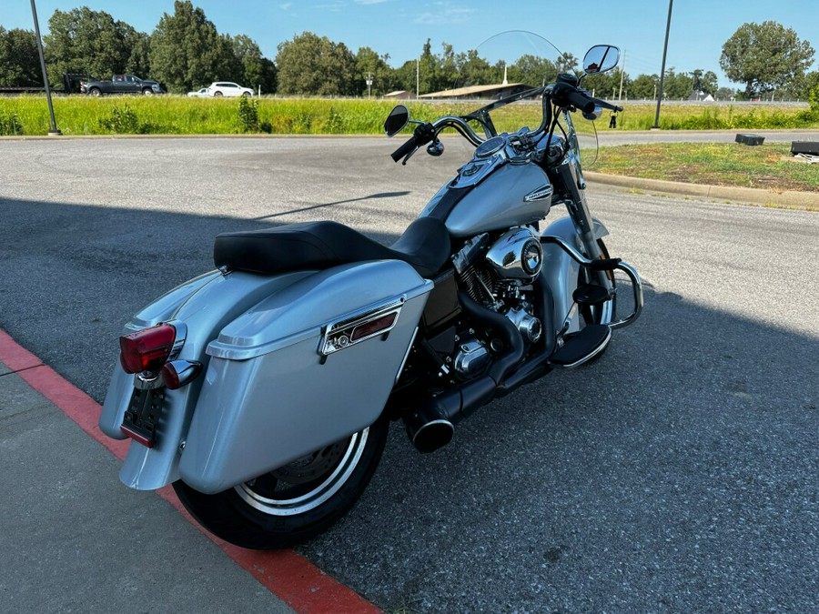 2014 Harley-Davidson Switchback Brilliant Silver