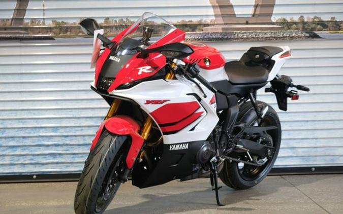 2026 Yamaha YZFR7TCW