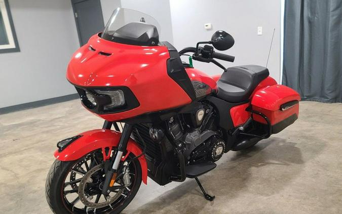 2022 Indian Challenger Dark Horse Indy RedBlack Metallic